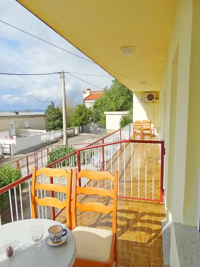 Apartments Zrinko Novi Vinodolski