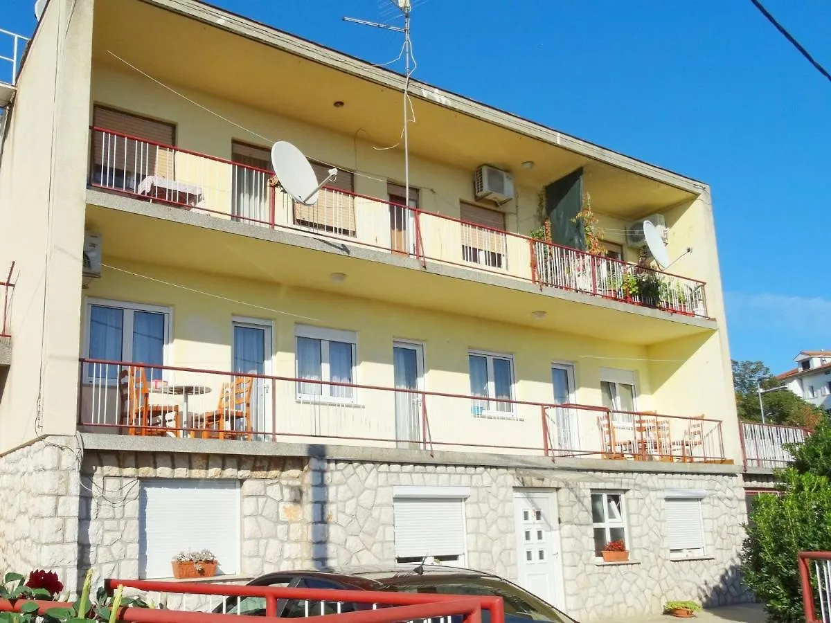 Apartments Zrinko Novi Vinodolski