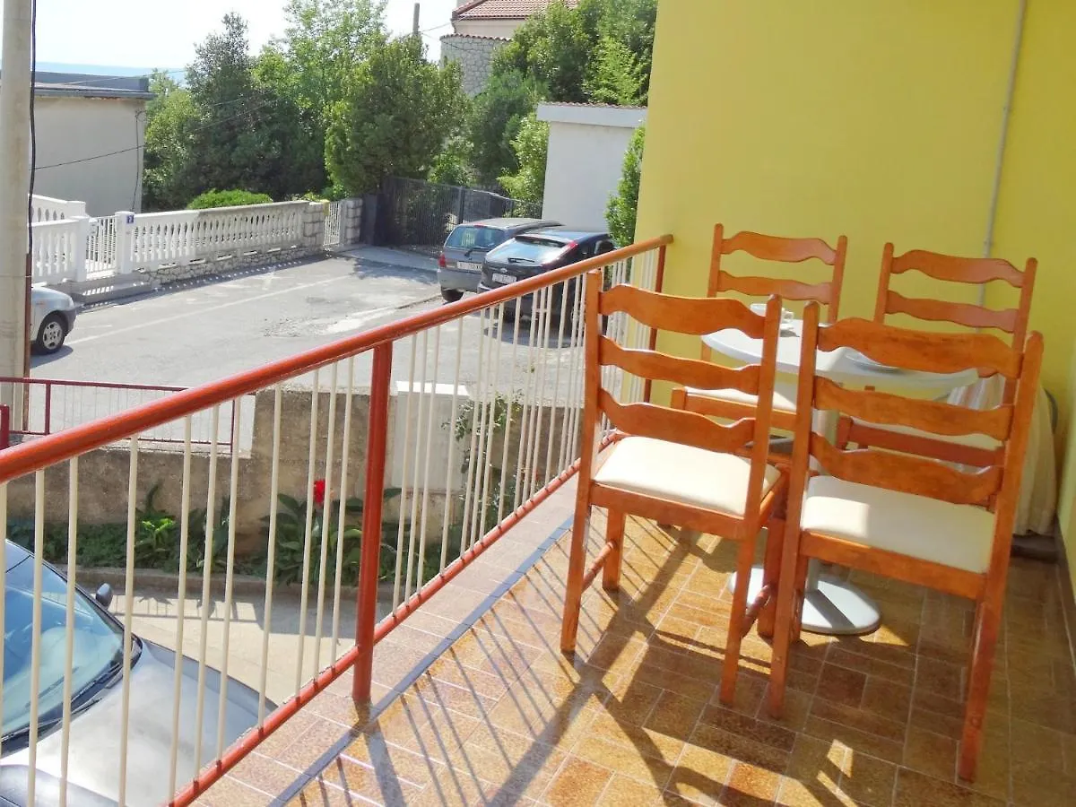 Apartments Zrinko Novi Vinodolski Croatia
