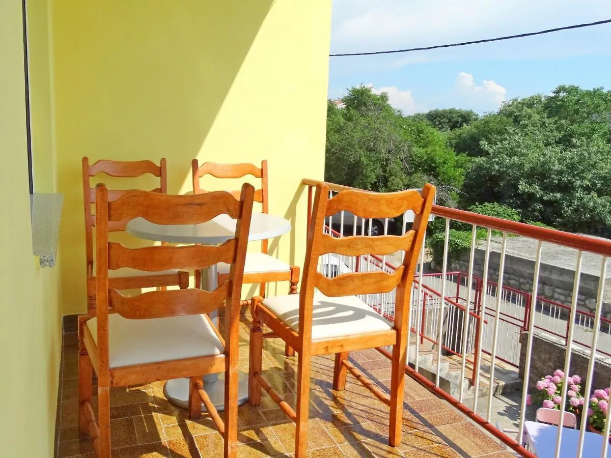 Apartments Zrinko Novi Vinodolski