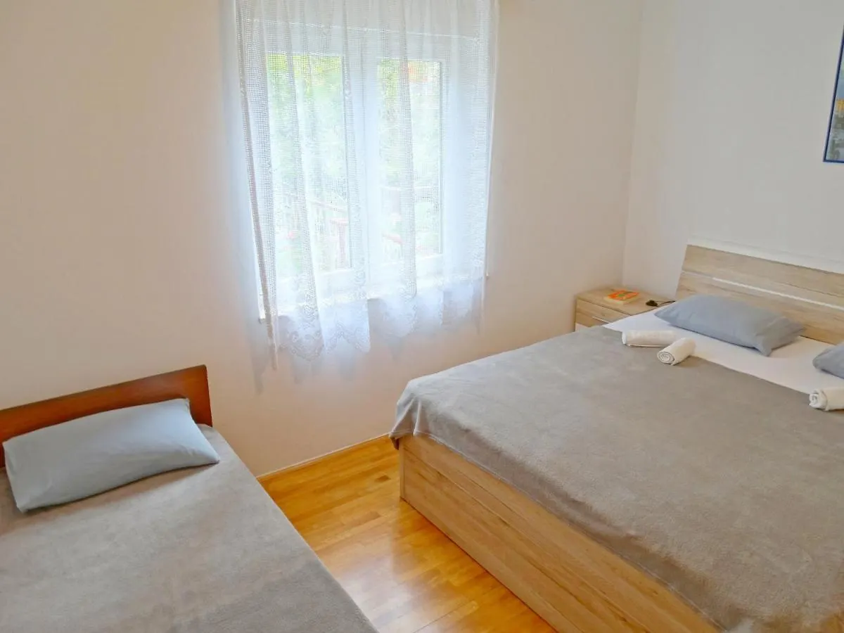 Apartments Zrinko Novi Vinodolski