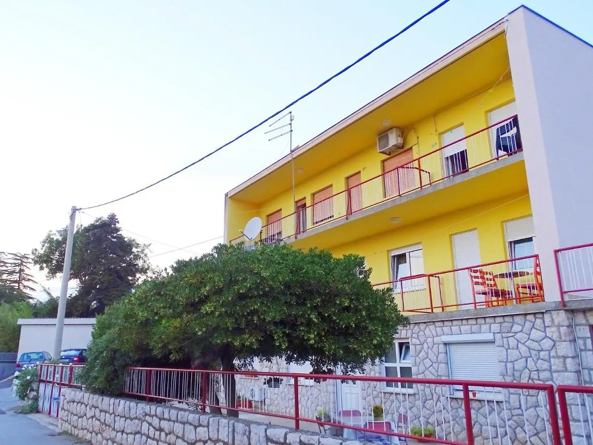 Apartments Zrinko Novi Vinodolski