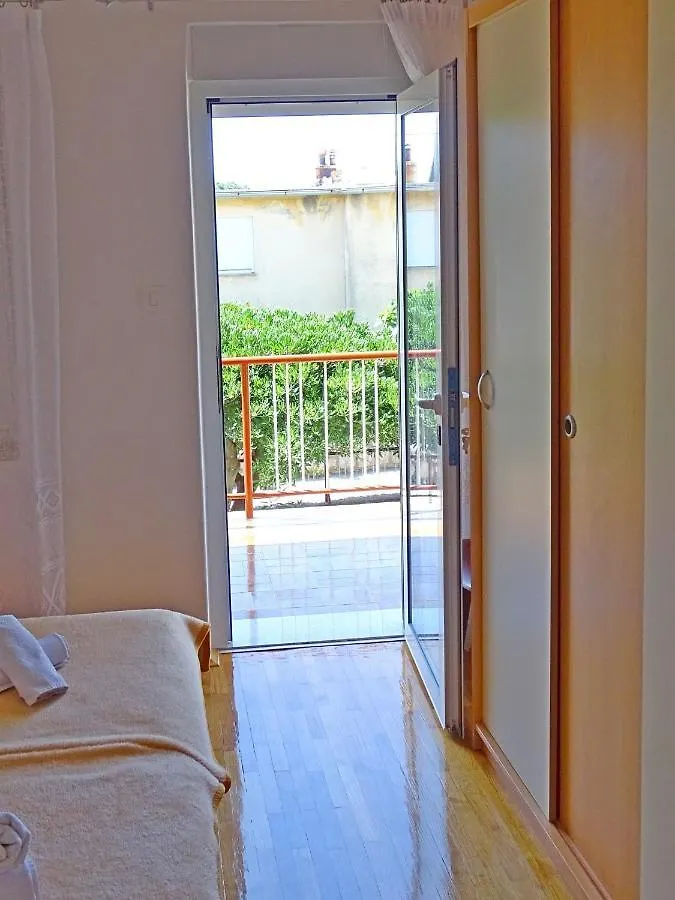 Apartments Zrinko Novi Vinodolski Croatia